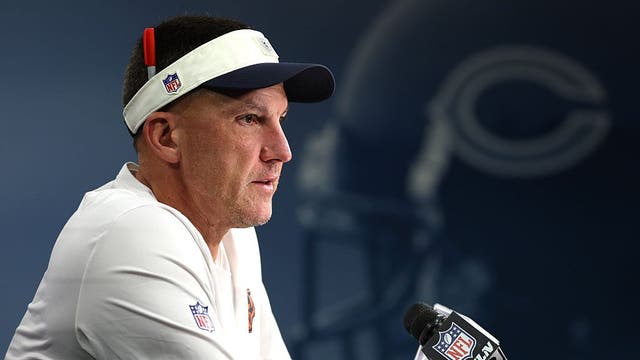 Bears training camp report: Defense, Devin Bush outshines sloppy offense in first live practice