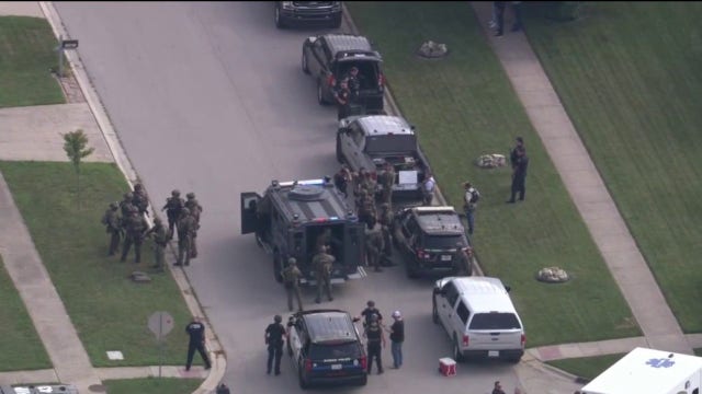 Suspect arrested after Darien home invasion, hourslong standoff in Homer Glen