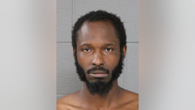 Chicago man accused of stabbing 64-year-old, ordering dog to attack him
