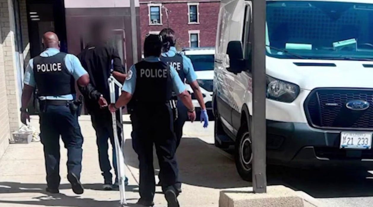 Chicago-area Lyft driver speaks out after passenger allegedly exposed himself during ride