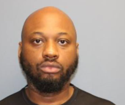 Park Forest registered sex offender arrested after allegedly approaching student at bus stop