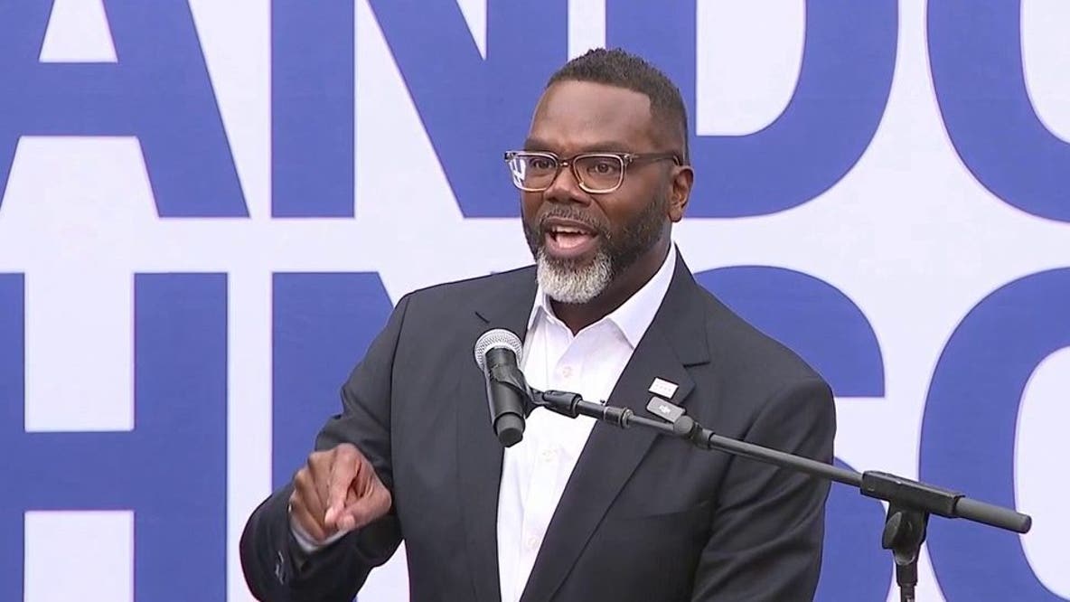 'More work to do': Mayor Brandon Johnson officially embarks for re-election