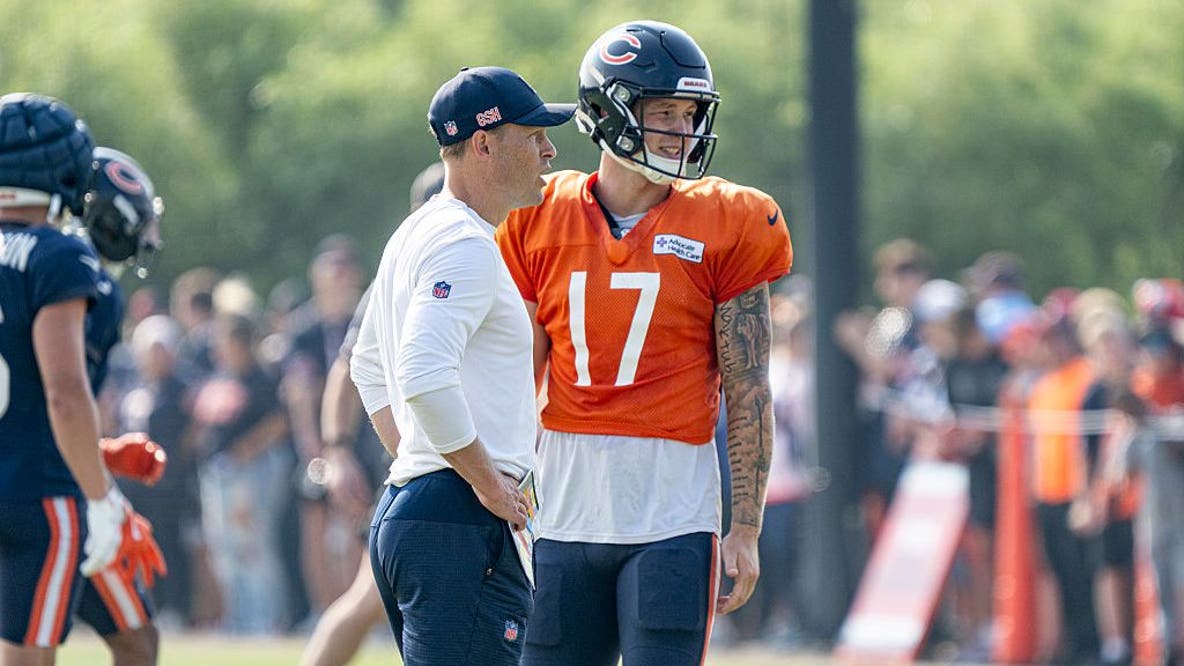 Caleb Williams is out for MNF: Here's what comes next with the Chicago Bears QB room