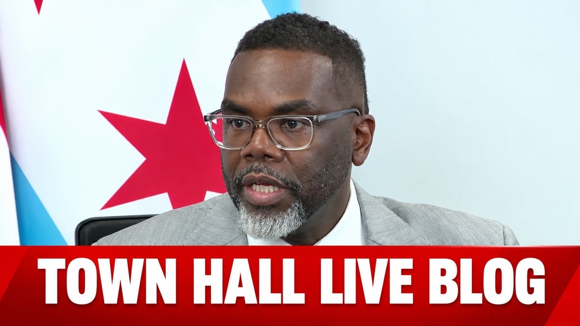 LIVE: Mayor Brandon Johnson to answer questions on reflecting on his term in office in town hall