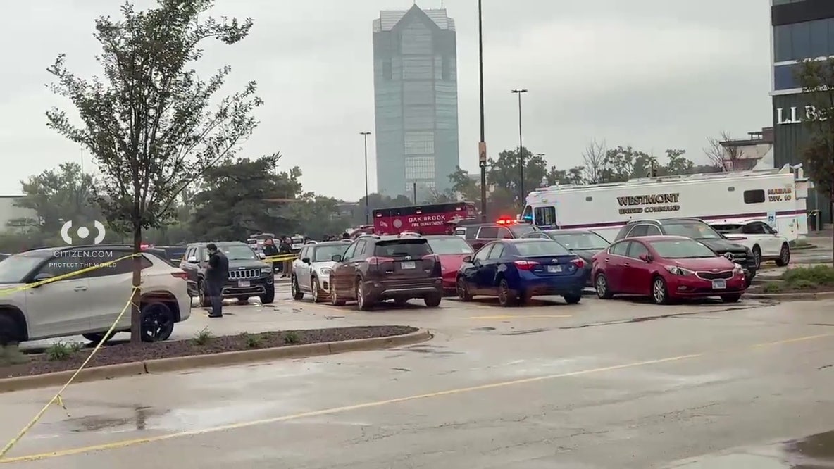 Shooting reported at Oakbrook Center shopping mall