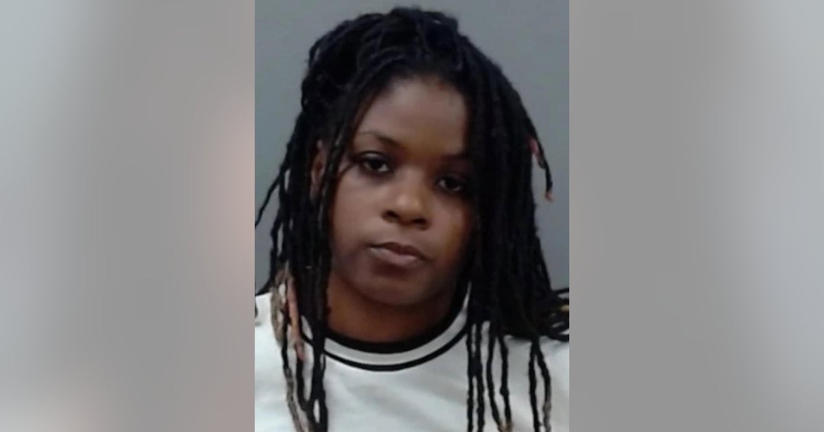 Hazel Crest woman charged after Chicago infant killed in Labor Day weekend Dan Ryan crash