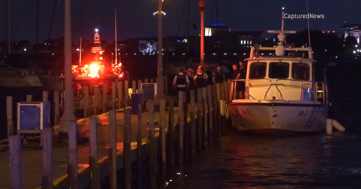 Woman’s body pulled from Lake Michigan near downtown Chicago, police ...