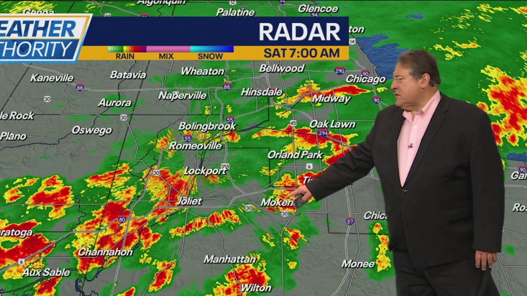 Chicago weather: 'Waves' of showers, storms pose flooding risk
