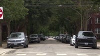 Chicago police warn of armed robberies targeting women in Lincoln Park