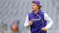 Giants acquire  La Grange Park native J.J. McCarthy from the Vikings for a 2027 pick