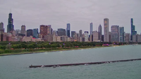 Chicago weather: Near 70° today, mostly sunny through weekend