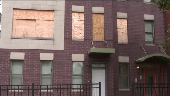 Chicago mom of three living above fire-damaged apartments waits for CHA transfer