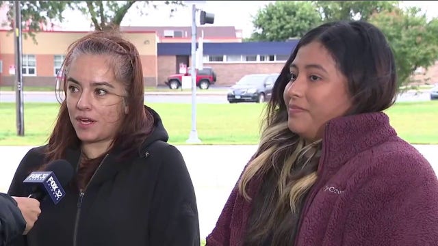 Cook County District 130 parents protest 'horrifying' school conditions