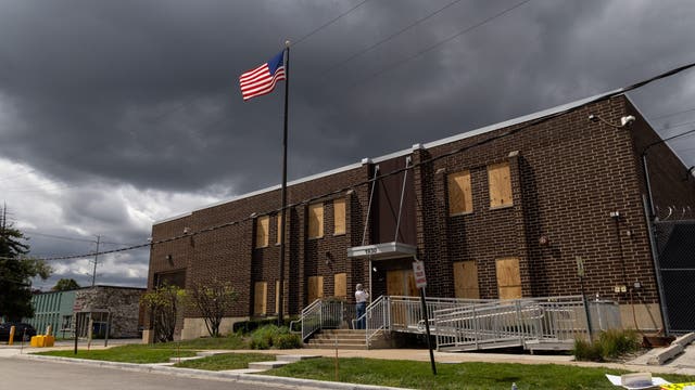 Protesters at Broadview ICE facility maced, 2 hospitalized, village says