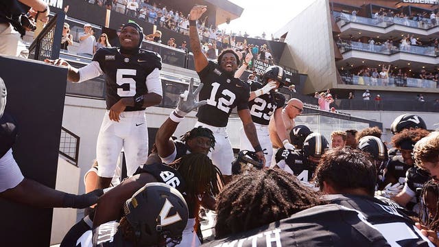 Music City Miscue: Vanderbilt stuns N.C. State on final play for improbable win
