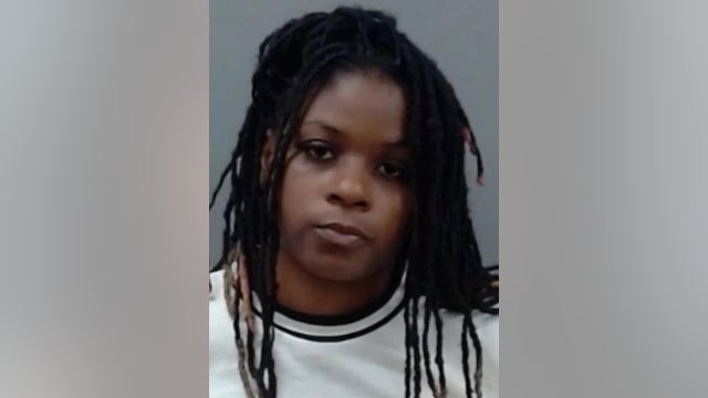 Hazel Crest woman charged after Chicago infant killed in Labor Day weekend Dan Ryan crash