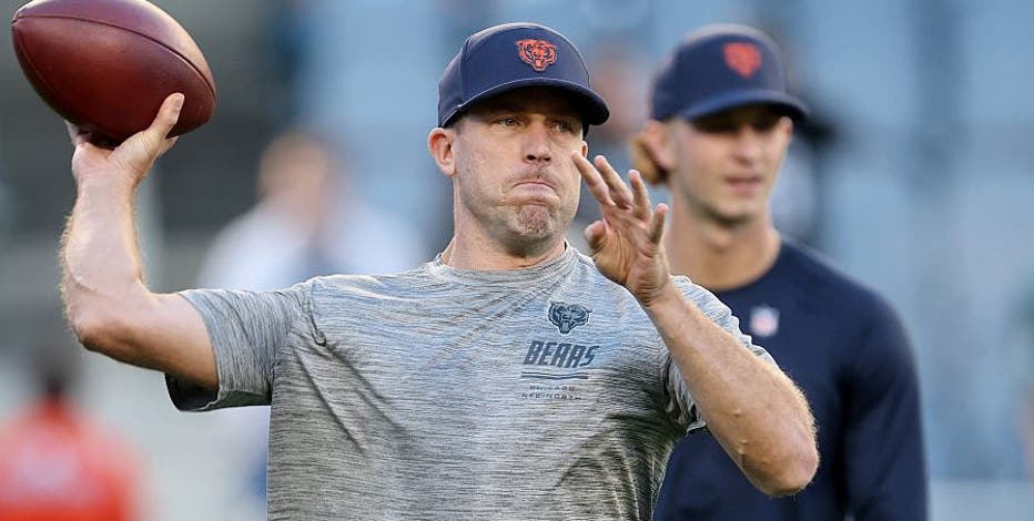 Ben Johnson might know who the Chicago Bears starting QB is, but he's not saying