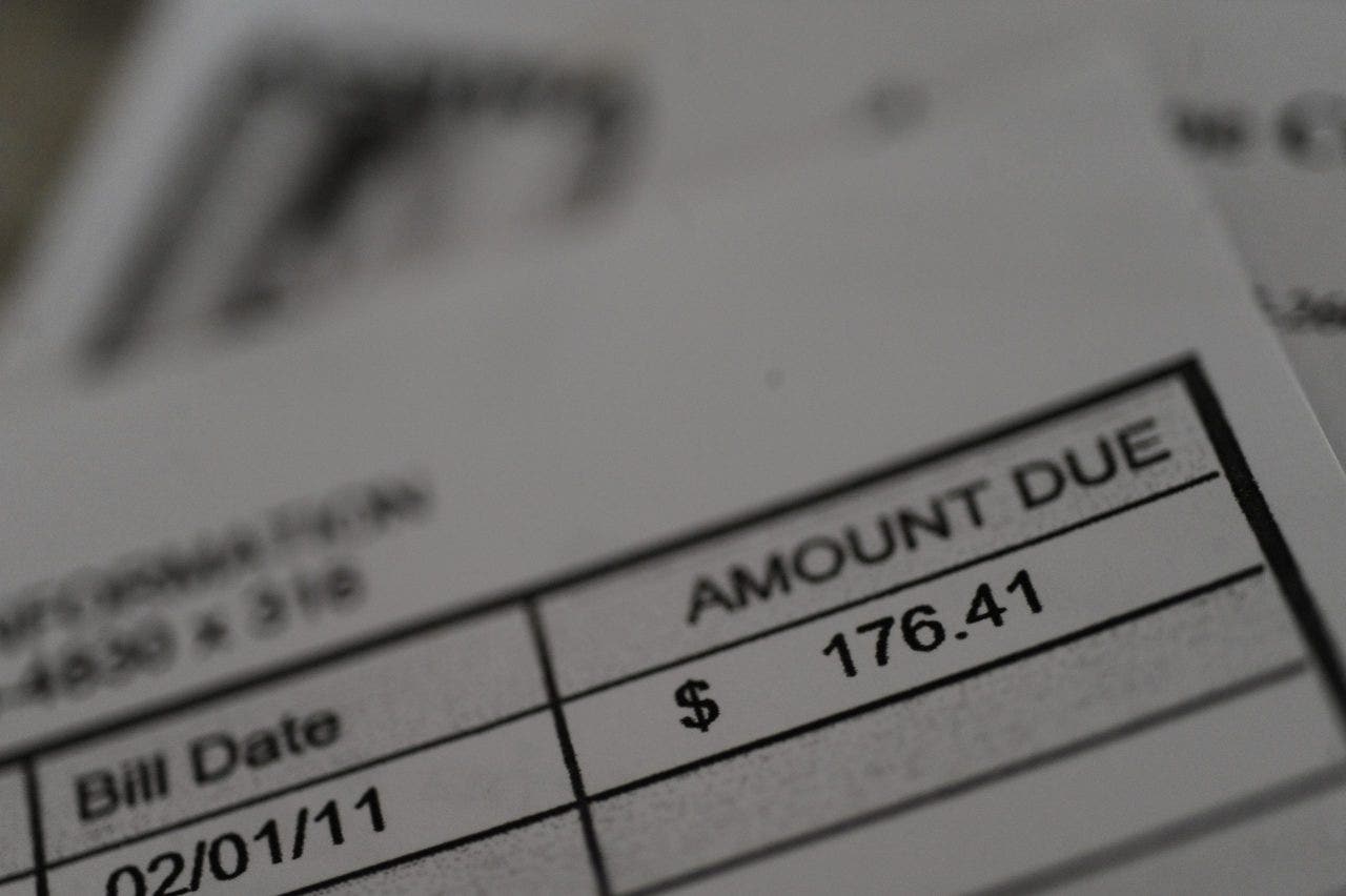 How far does a paycheck go in Chicago?