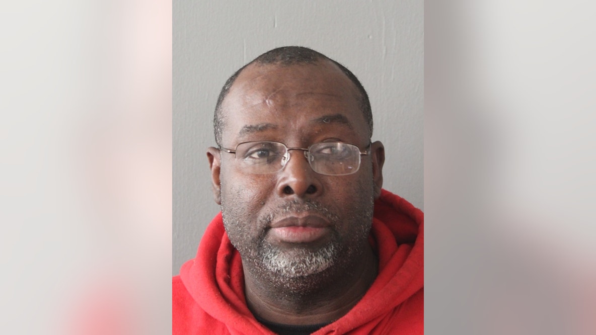 Chicago man who posed as basketball coach charged with grooming, soliciting teen boy, police say