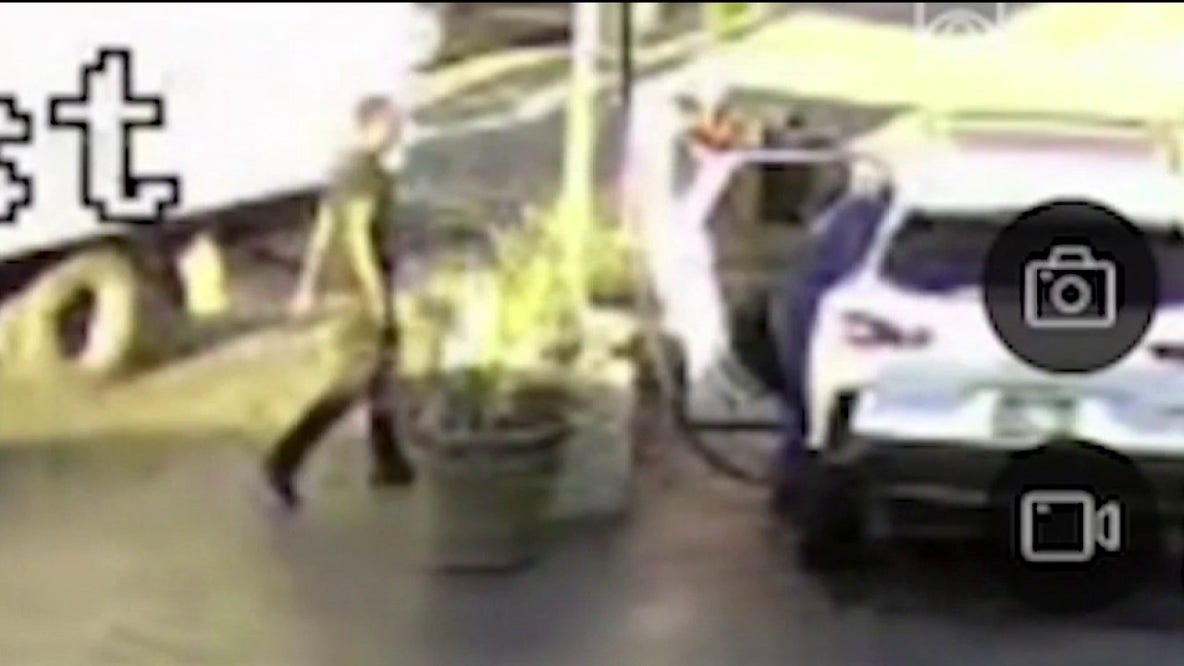 Chicago police investigate attempted child abduction, vehicle theft in Bucktown