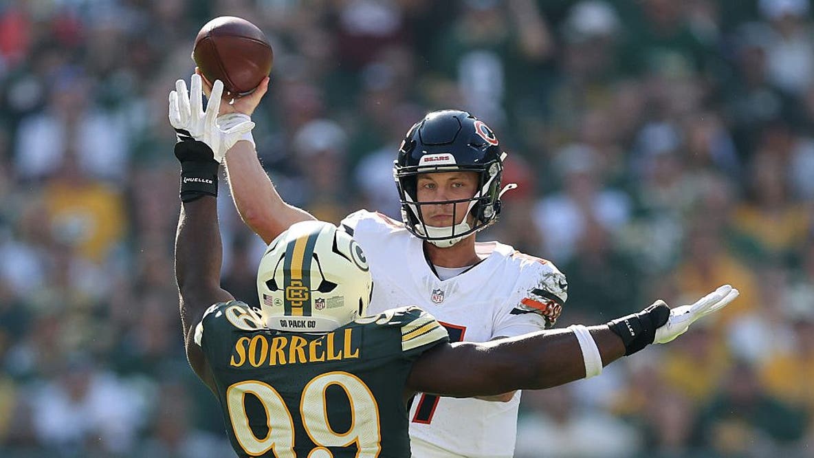 Grading the Chicago Bears in their abysmal loss to the Green Bay Packers