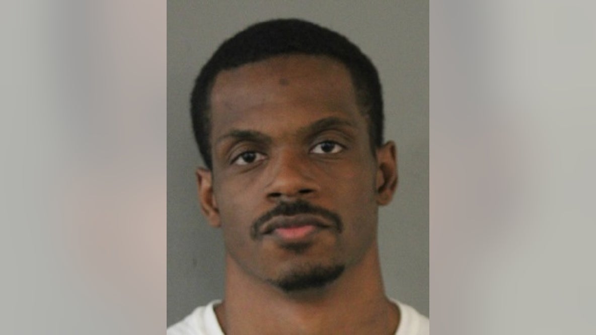 Chicago man charged in 2022 fatal stabbing after arrest in Hawaii