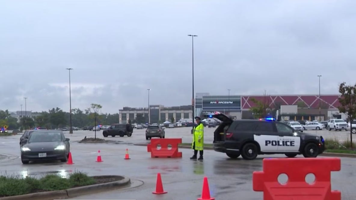 Chicago woman charged in Oak Brook mall shooting that left 1 dead
