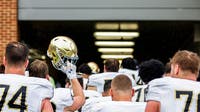 Notre Dame overcomes UNC on the road with breakout freshman RB Jonaz Walton
