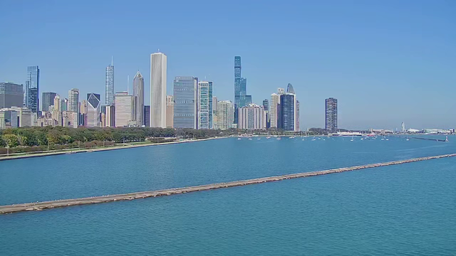 Chicago weather: Sunshine, low 70s continue across region