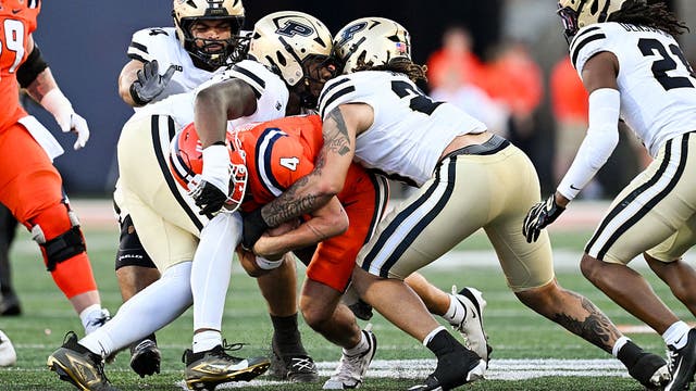 Purdue stifles Illini football offense with the Illinois defense in the spotlight
