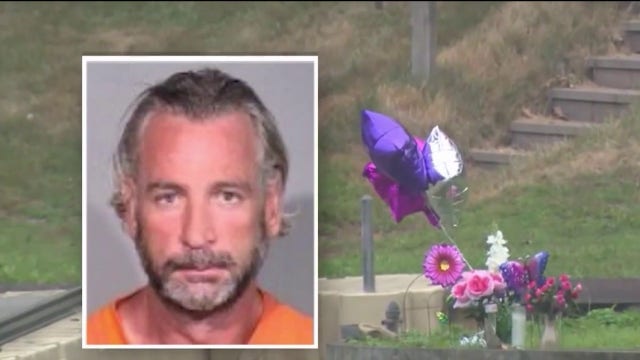 Lawyers seek bank records in lawsuit against man accused in deadly Fox River boat crash