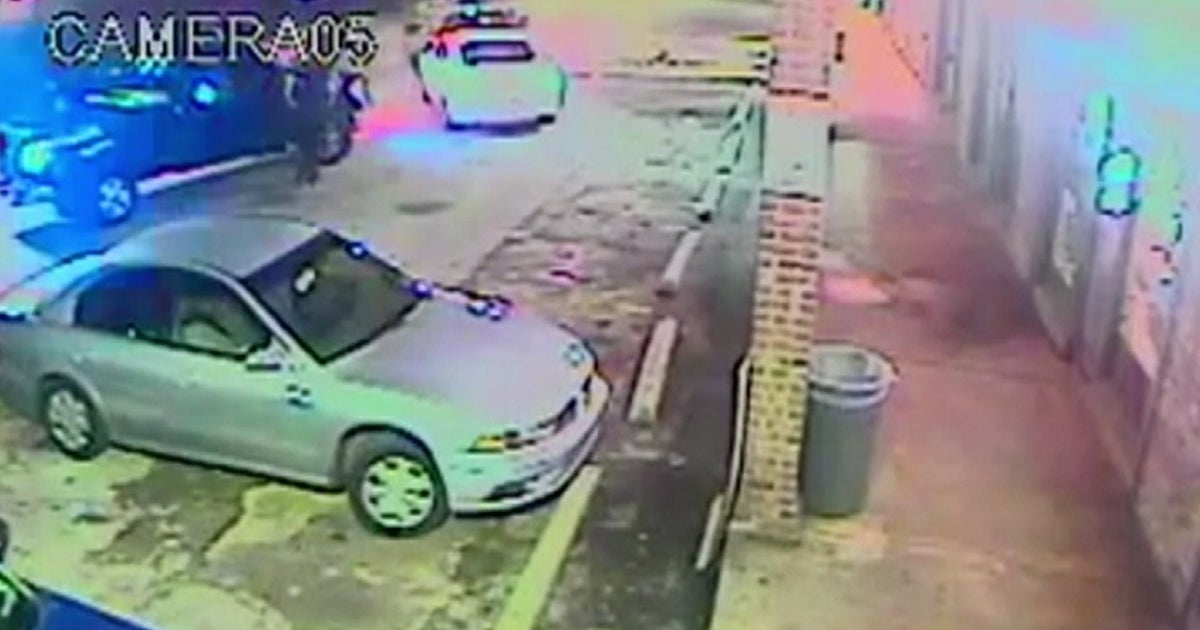 OPD officer opens fire on stolen car | FOX 35 Orlando