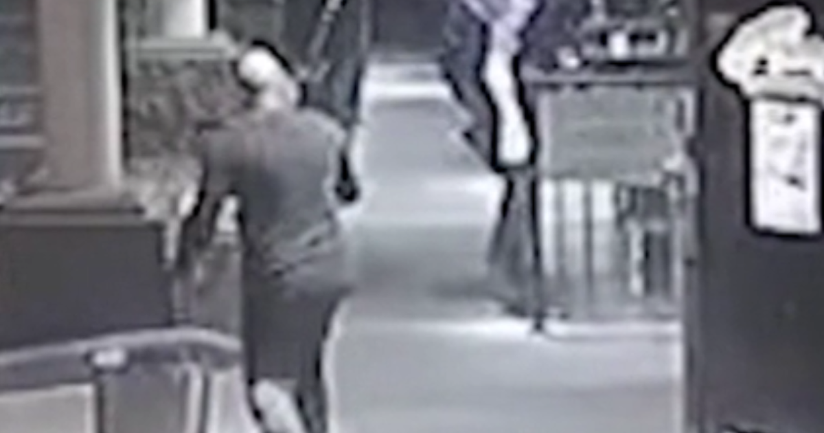 Gunman fires at man outside of Ocoee bar, wanted by police | FOX 35 Orlando