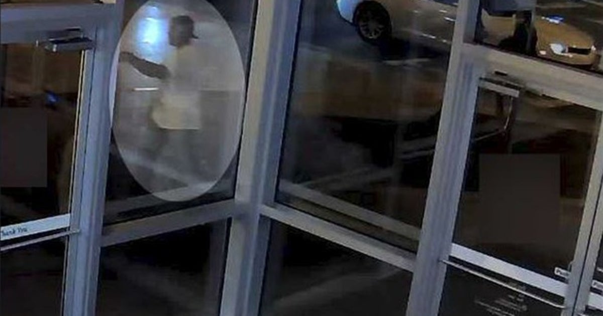 Orlando Police finds picture of potential homicide suspect | FOX 35 Orlando