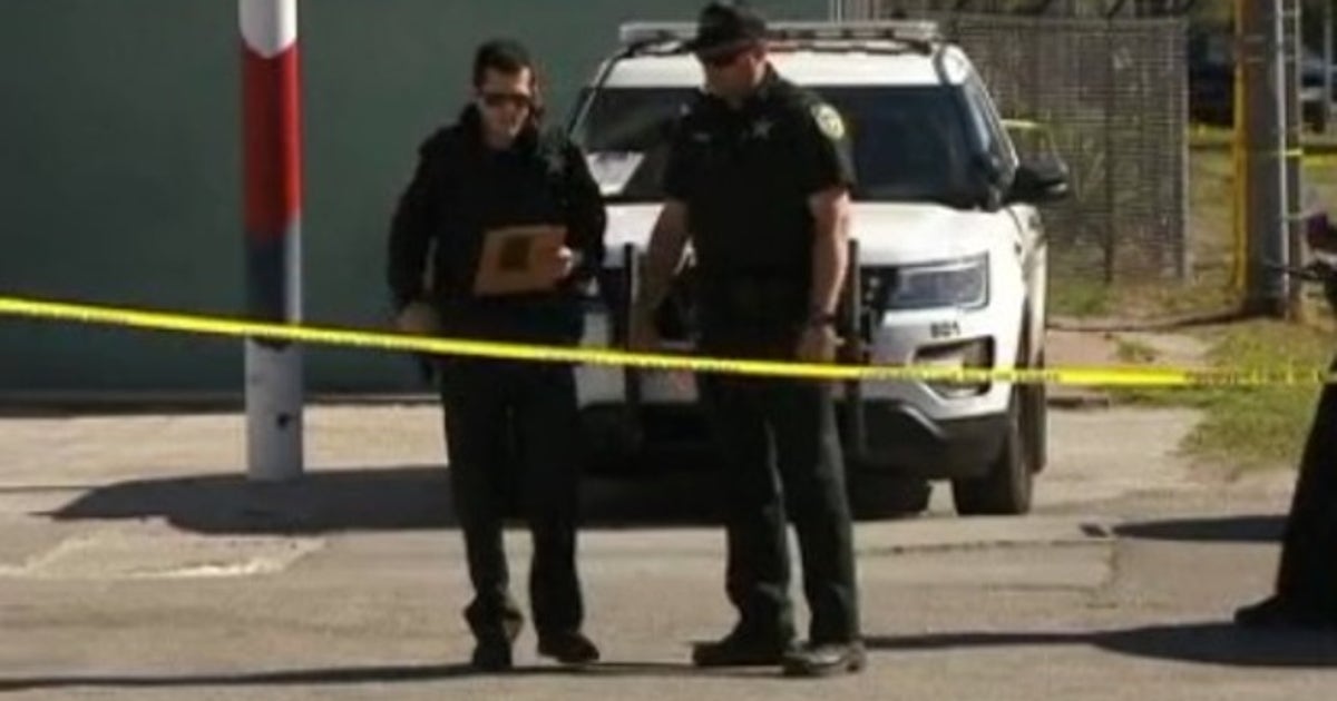 Two men hospitalized after shootout | FOX 35 Orlando