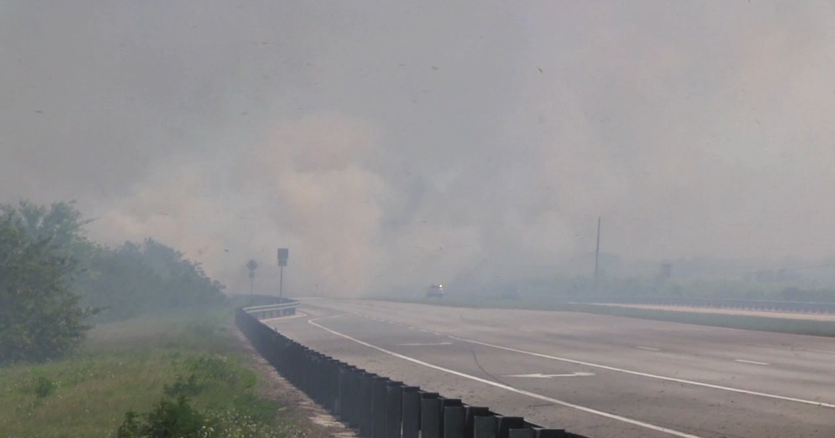 Firefighters busy battling brush fire | FOX 35 Orlando