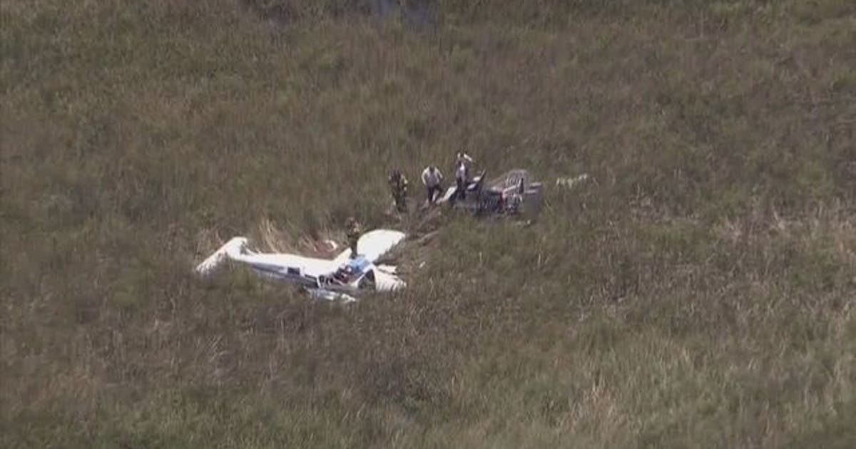 3 killed in midair crash of 2 small planes in Florida | FOX 35 Orlando