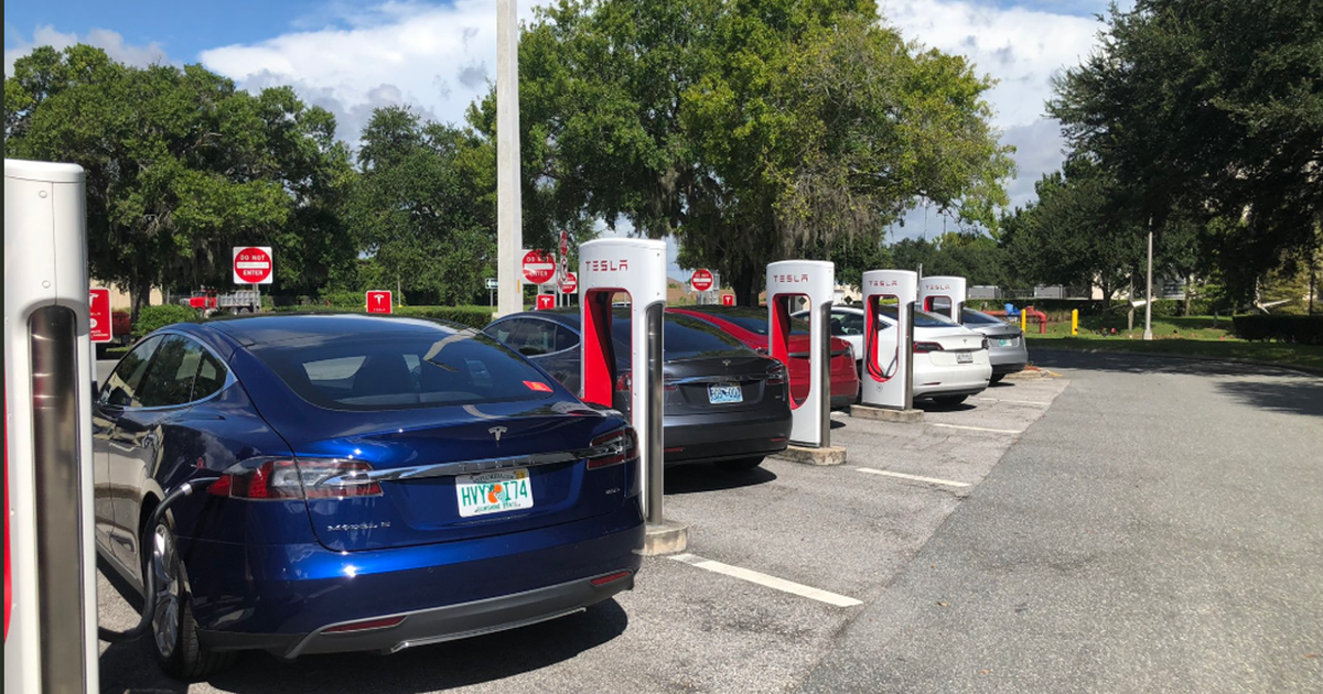 Fast charging stations coming to every service plaza on the Florida ...
