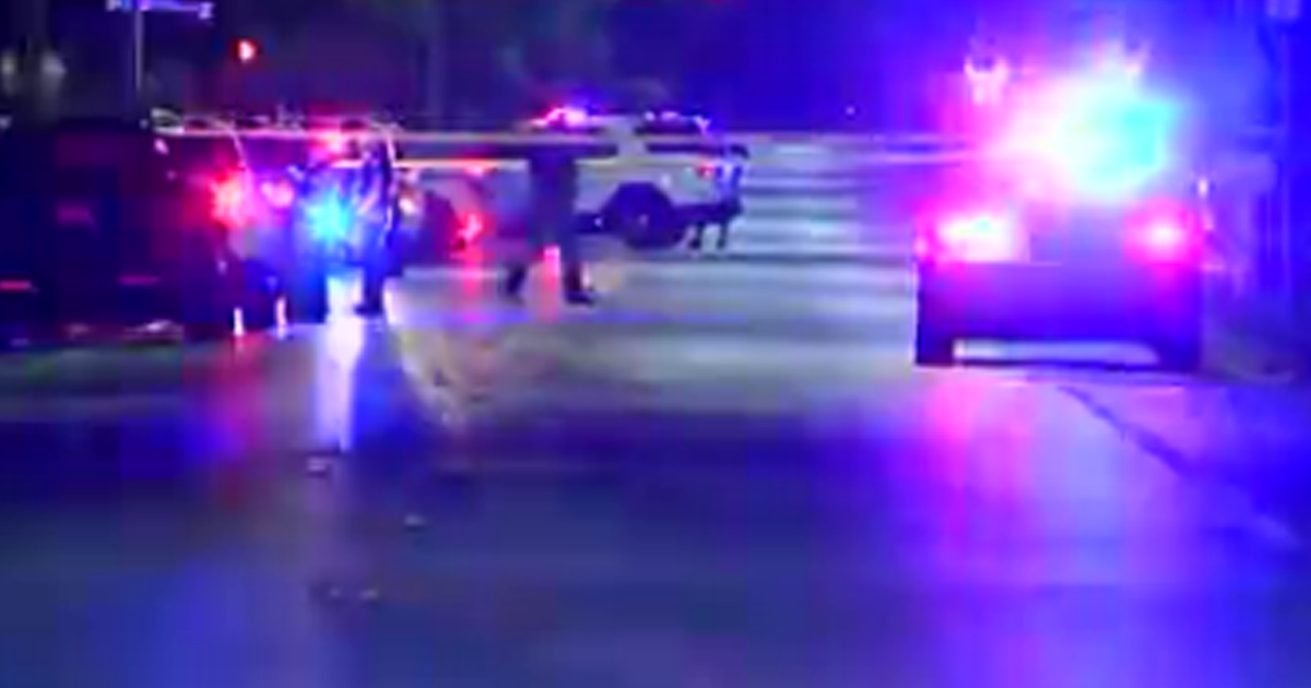 Homicide investigation: Victim found dead in the street | FOX 35 Orlando