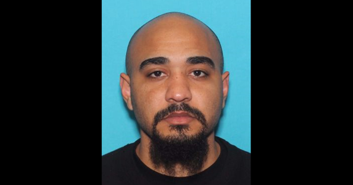 Joshua Ramsawmy Kissimmee Police look for domestic violence suspect | FOX 35 Orlando