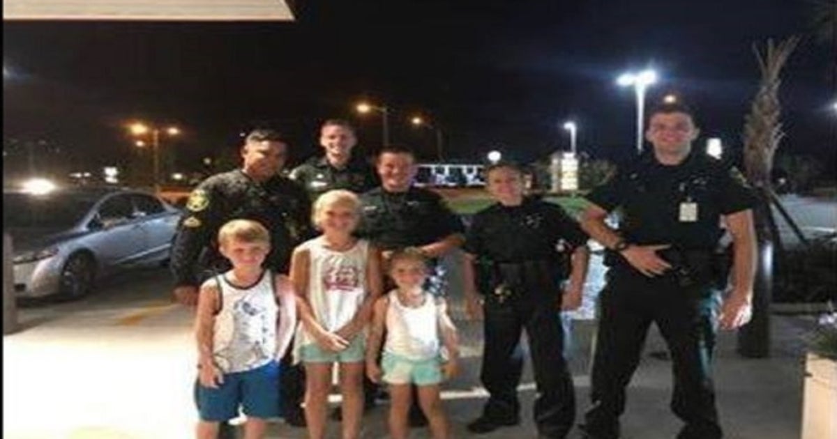 Polk County Deputies help family with flat tire | FOX 35 Orlando