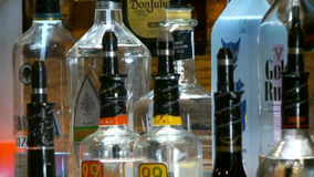 Alcohol license suspended for 3 Orlando bars due to violation of coronavirus order, state says