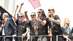 World Cup champions and their fans celebrate in New York