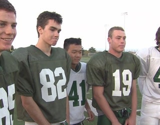 Lake Orion Football Players Pay Forward Stranger S Kindness Fox 35 Orlando