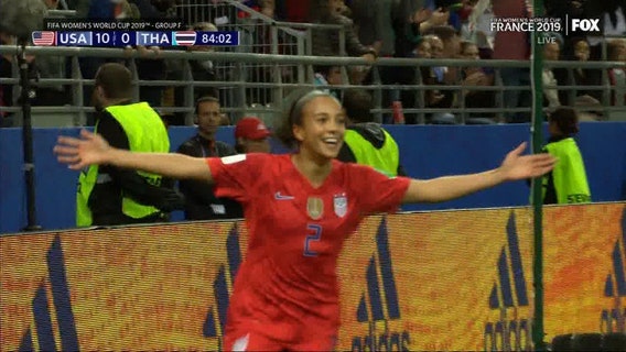 Atlanta Braves shortstop Dansby Swanson talks about soccer star girlfriend