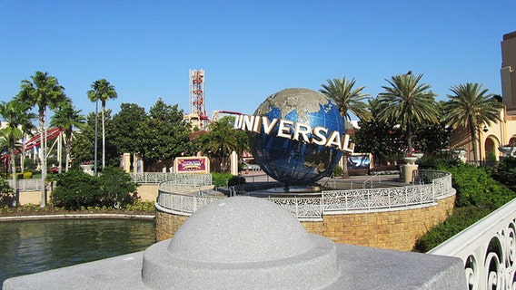 Universal Orlando Resort to hire 2,500 new team members
