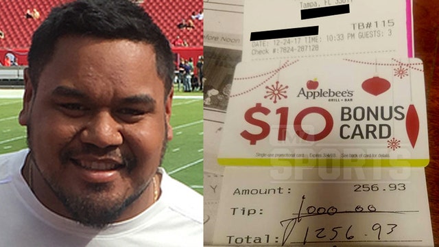 Buccaneers' Siliga leaves $1,000 tip Christmas Eve