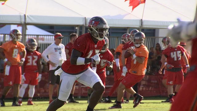 Decade of disappointment: Bucs, Jags hope to end playoff drought