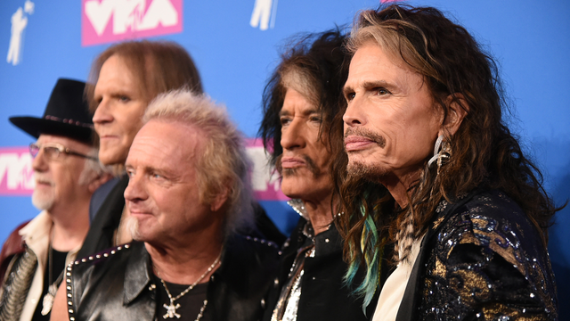 Steven Tyler opens facility for abused girls