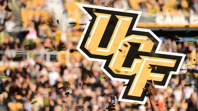 UCF remains undefeated, beats Pittsburgh Panthers 45-14